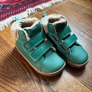 Ten Little Furry High Top Shoes Size 9
